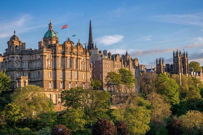 Edinburgh Rail Trip from London with Castle entry and Hop-on Hop-off bus - How much value do you get for $329.34?