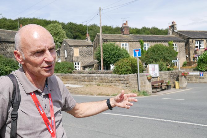 Emmerdale Classic Locations Bus Tour from Leeds - Otley, Leathley and the village used as Hotton