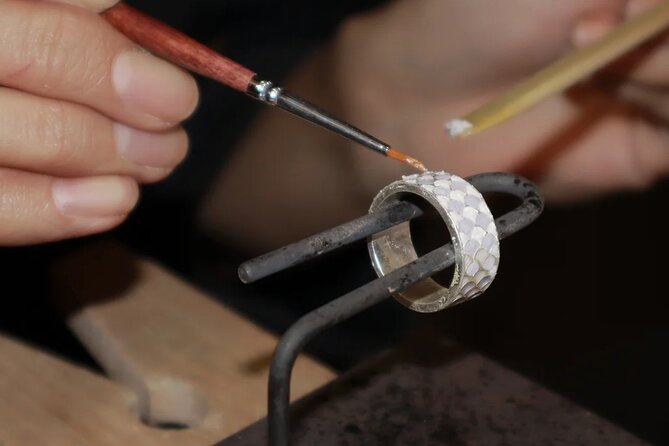 Enamel Jewellery Making Class in London - Key points to know before booking
