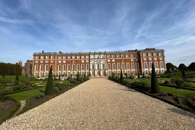 Explore Windsor Castle and Hampton Court Palace - Windsor Castle and the royal household