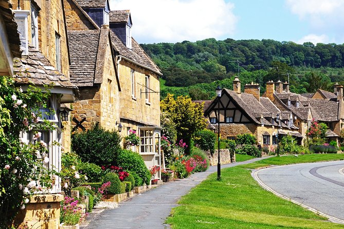 Extended Cotswolds Visit and Blenheim Palace with Cream Tea - Bampton and the Downton Abbey connection