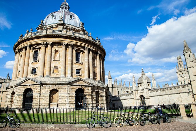 Extended: Oxford University & City Tour With Christ Church - Magdalen College and the deer park