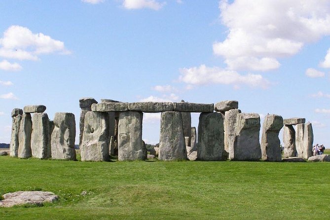 Extended visit: Windsor Castle & Stonehenge - Windsor Castle: allow every minute