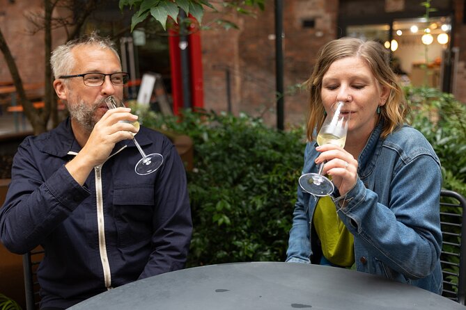Four hour walking wine tasting tour of Manchester's best bars - Four tasting stops with varied wines