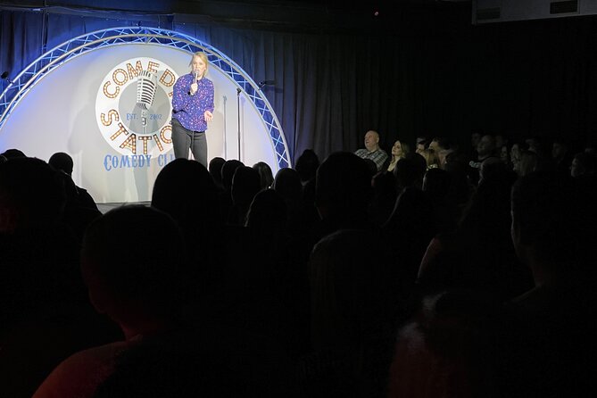 Friday & Saturday night comedy club entry - How the comedy is likely to unfold