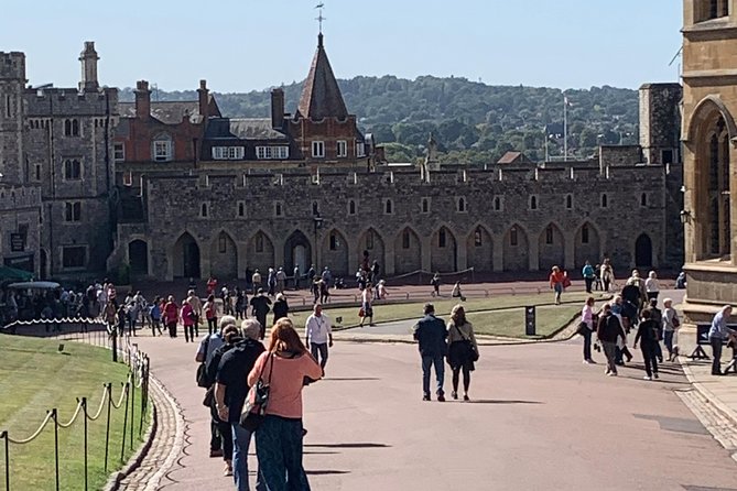 Full Day Excursion Royal London & Windsor in an Iconic London Black Cab - The Tower of London’s darker royal story
