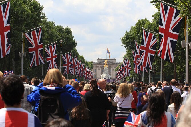 Full Day London Private Tour with Admissions to Iconic Landmarks - The London Eye and the Thames corridor