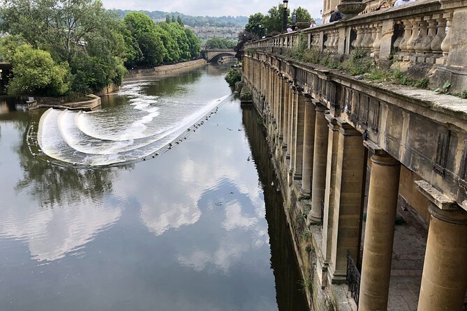 Full-Day Private Tour of Stonehenge and Bath with Pickup - Georgian Bath: Queen Square, the Circus, and Royal Crescent