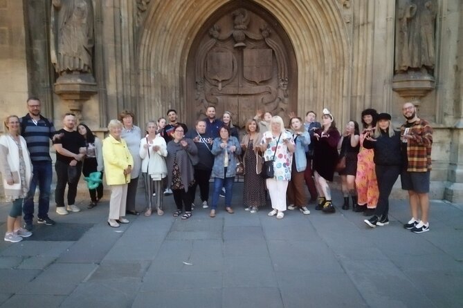 Fully Guided Bath Ghost Tours - Queen Street and Gin Alley make a good mid-tour change