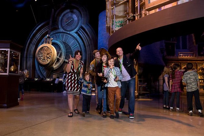 Fully Guided Tour of Warner Bros Studio Tour London – The Making of Harry Potter - Platform 9 ¾ and the Hogwarts Express