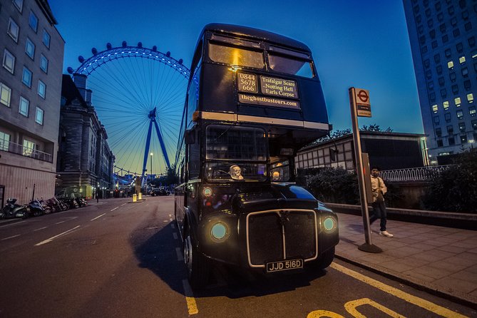 Ghost Bus Tour of London - Southwark Cathedral and the darker south bank