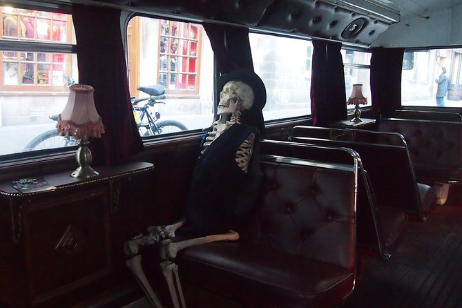 Ghost Bus Tour of York - A ghost show on wheels through old York
