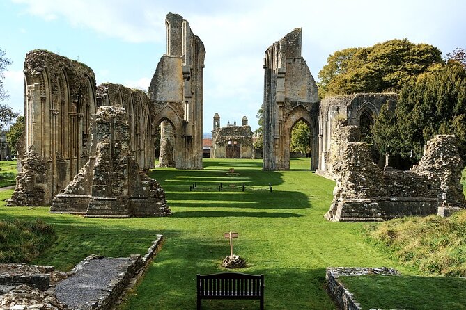 Glastonbury, Wells Cathedral & Cheddar Gorge Day Trip from Bath - A Somerset day built around freedom