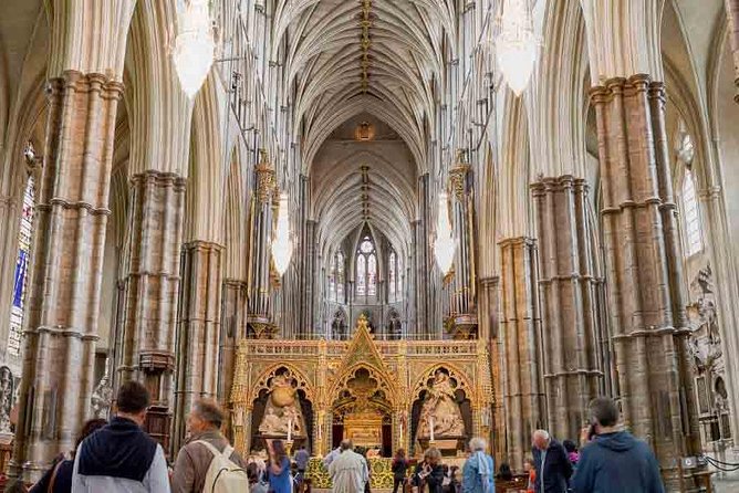 Go City London Explorer Pass: 2-7 Things To do including Shard - Greenwich Packs Several Good Credits Into One Area