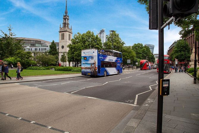 Gray Line London Hop-On Hop-Off Bus Tour with Optional Cruise - Kensington, Knightsbridge, and Notting Hill