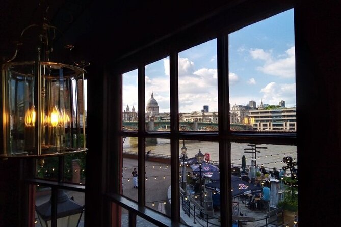 Guided Historic Pub Tour (London) - Five historic pubs, one compact London walk