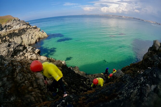 Half-Day Coasteering in Newquay Cornwall - Swimming and climbing along the Cornish coast