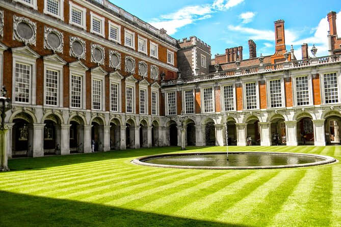 Hampton Court Guided Tour. Full day Access & High Tea - Afternoon tea across the road