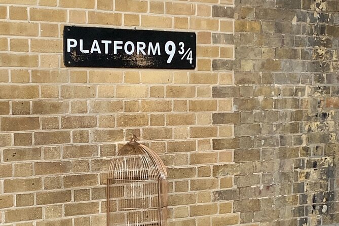 Harry Potter Black Taxi Private Tour of London with Hotel Pickup - Why the black taxi format works so well