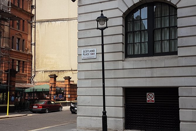 Harry Potter London Sights and Film Locations - Private Tour - Start early at Kings Cross and Platform 9 ¾
