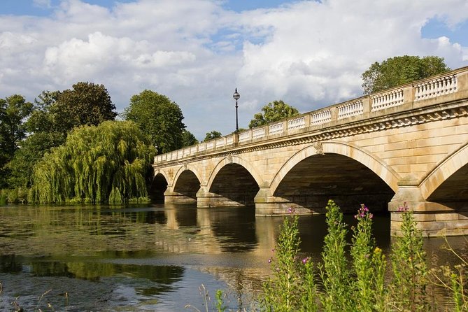 Highlights of Royal London Bike Tour including Hyde Park - Why this London bike tour works