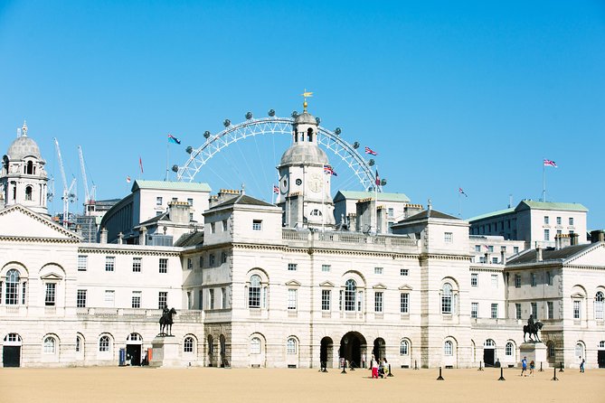 Highlights of Royal London Bike Tour including Hyde Park - Starting near the London Eye