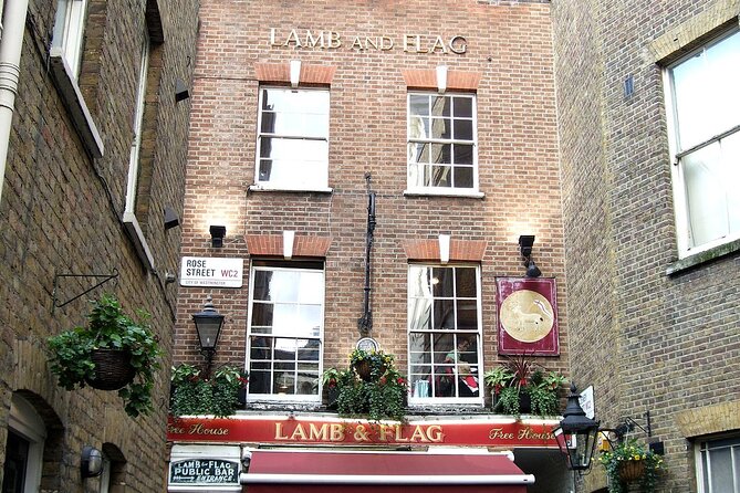 Historic London Pub Tour - Why this London pub walk is different from a pub crawl