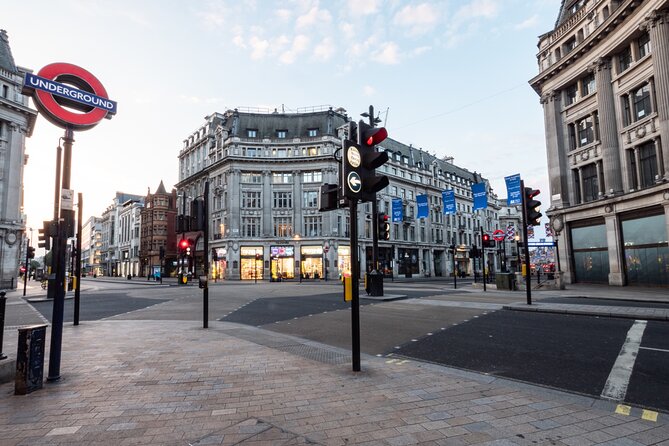 Historical City of London Private Sightseeing Day Tour - Trafalgar Square and the royal route