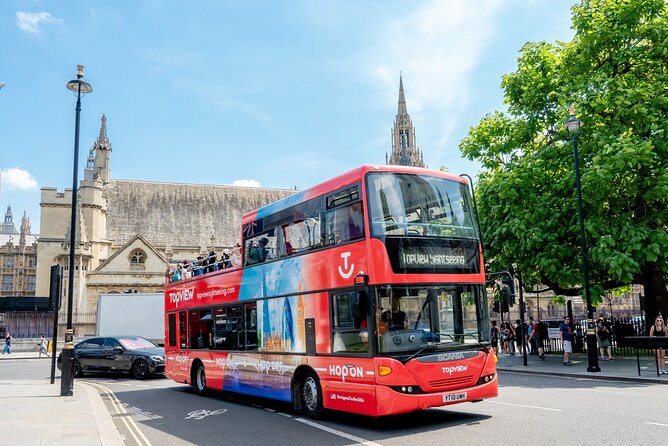 Hop on Hop off Bus Tour (24h) - Key points at a glance