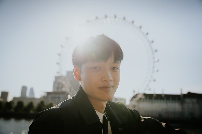 Iconic London Portraits Tour with Expert Local Photographer - Meeting Egemen and setting the plan