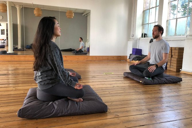 In-Person Meditation Class - What happens during the 45-minute session