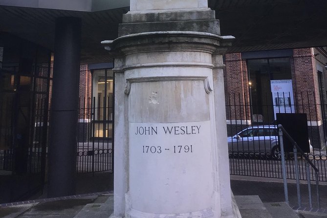John Wesley Methodist Private Walking Tour Of London - Postman’s Park and London’s quiet surprises