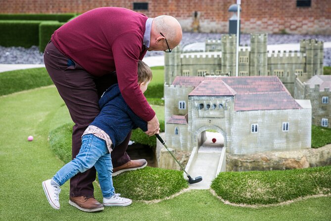 Leeds Castle Admission - Ultimate Explorer Tickets - The Dog Collar Museum and smaller details