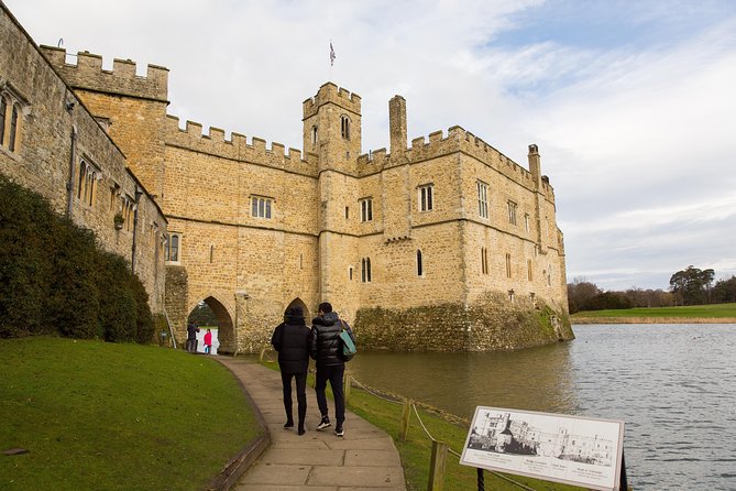 Leeds Castle, Cliffs of Dover and Canterbury Day Trip from London with Guided Cathedral Tour - Leeds Castle, a moat, and 500 acres of grounds