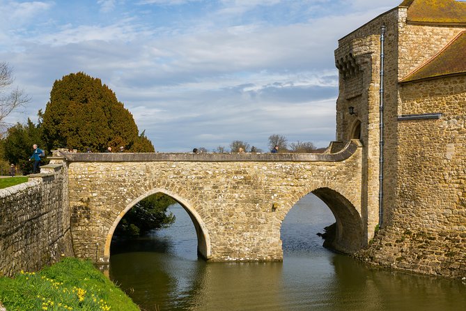 Leeds Castle, Cliffs of Dover and Canterbury Day Trip from London with Guided Cathedral Tour - Who should book this day trip