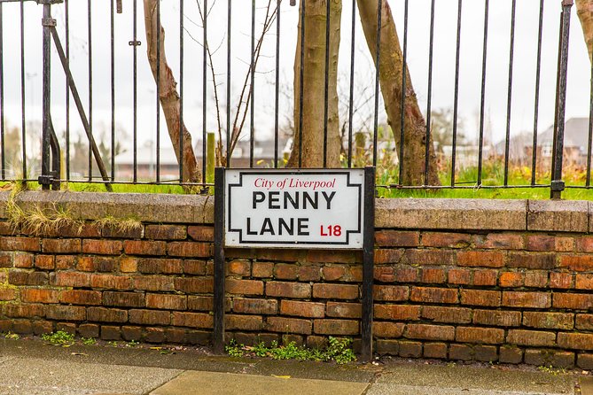 Liverpool and The Beatles Day Tour from London - How much freedom do you really get?