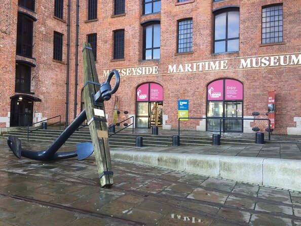 Liverpool Slavery Walking Tour - Commercial Side - Key points at a glance