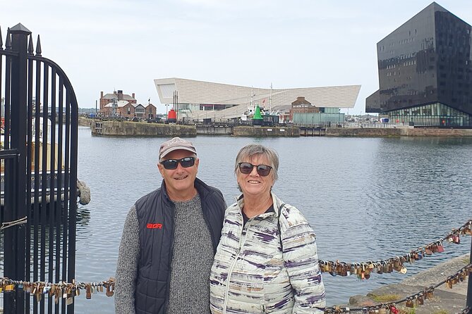 Liverpool with a Local: Walking Tour (10:30am) - Liverpool Town Hall and Castle Street