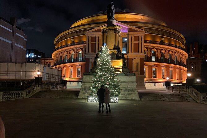 London Bespoke Black Cab Christmas Lights & Sights Private Tour - Belgravia slows the pace