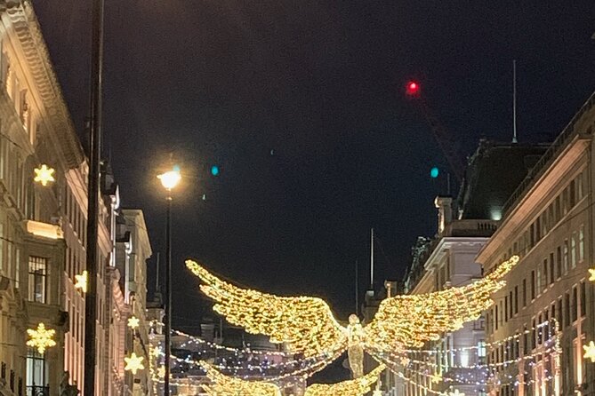 London Bespoke Black Cab Christmas Lights & Sights Private Tour - Trafalgar Square begins the festive route