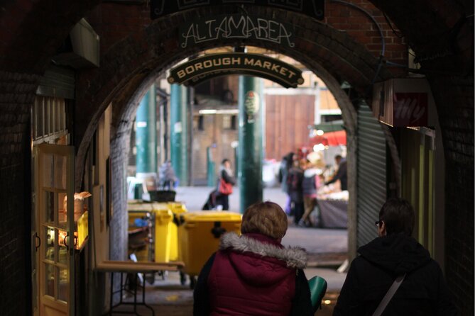 London Bridge Ghost Walking Tour - The Clink and London’s brutal prison past