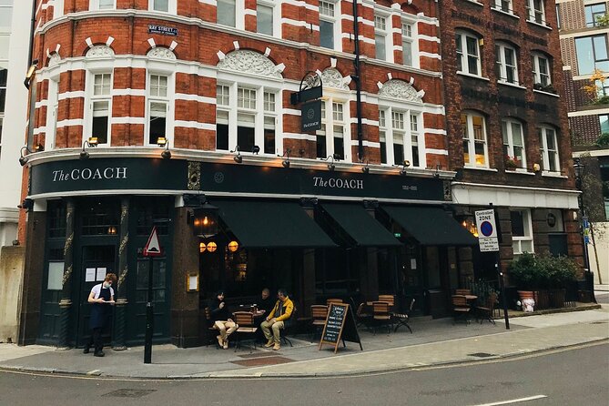 London Charles Dickens Puzzle Questo and Self-Guided Tour - Ye Olde Cheshire Cheese After the Great Fire