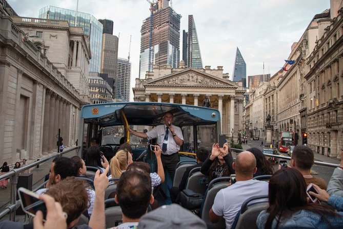 London Christmas Day 1 Day Hop-on Hop-off Bus Tour - Should you book this Christmas Day experience?