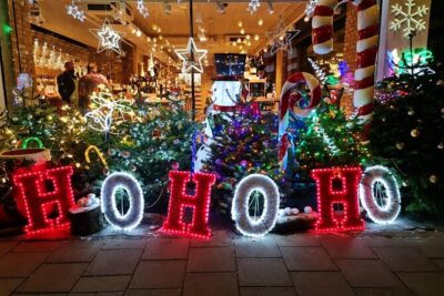 London Christmas Lights Bike Tour with Local Guide