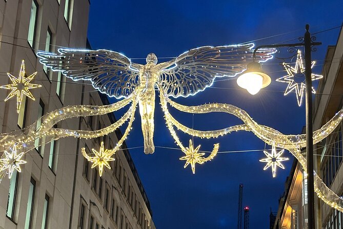 London Christmas Lights Guided Tour With Christmas Music - Meeting at Rathbone Street