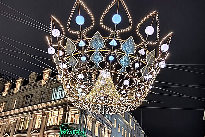 London Christmas Sparkle Private Walking Tour - Bond Street and Mayfair bring the luxury