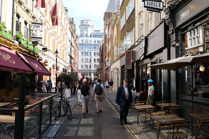 London Classic Landmarks Bike Tour with Local Guide - Cleopatra’s Needle, the London Eye, and Leake Street
