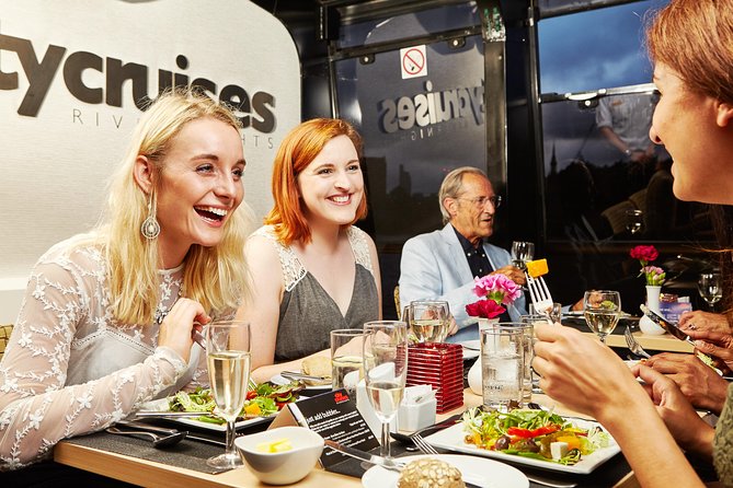 London Dinner Cruise on the Thames River - What this Thames cruise is really like