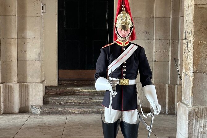 London Essential 2 hour introductory Walking Tour With a Londoner - Horse Guards Parade and Downing Street