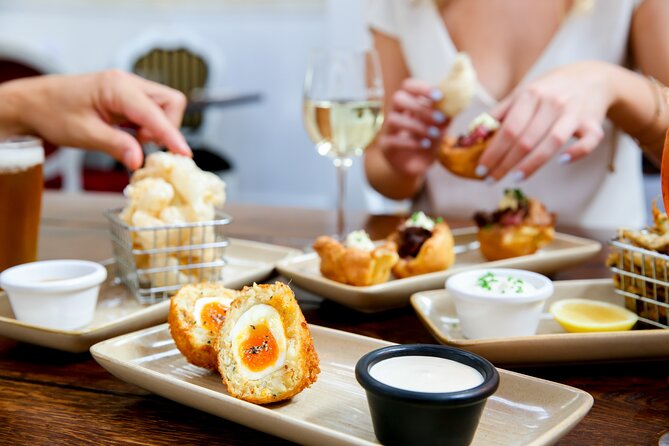 London Food & Drinks Private Tour - British Taverns & Pubs - Why the East End makes a good food walk